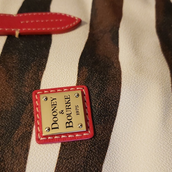 Dooney and Bourke zebra tote - Picture 2 of 16